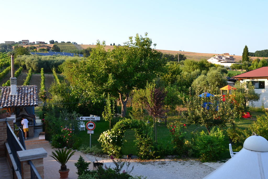 Agriturismo Le Vigne Fermo Dış mekan fotoğraf