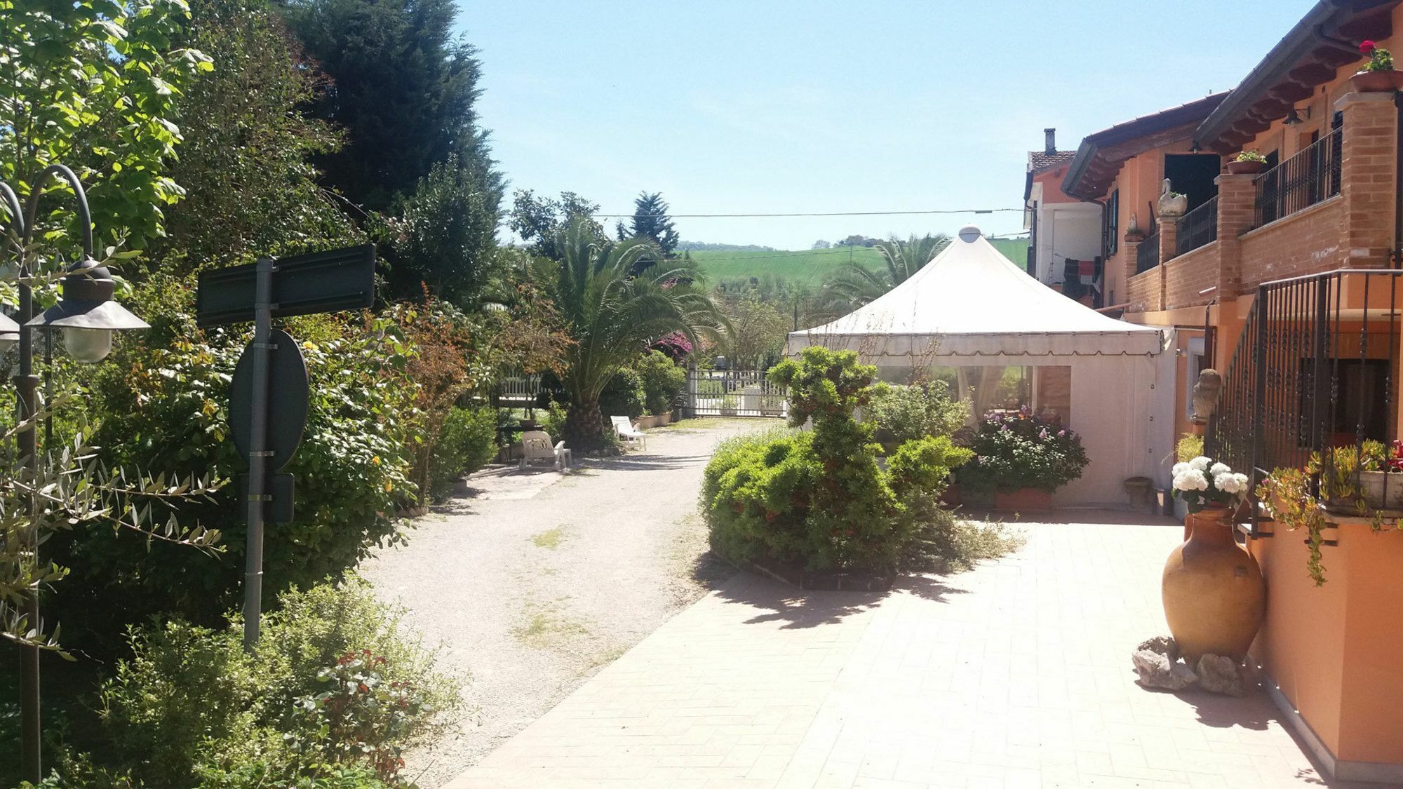 Agriturismo Le Vigne Fermo Dış mekan fotoğraf