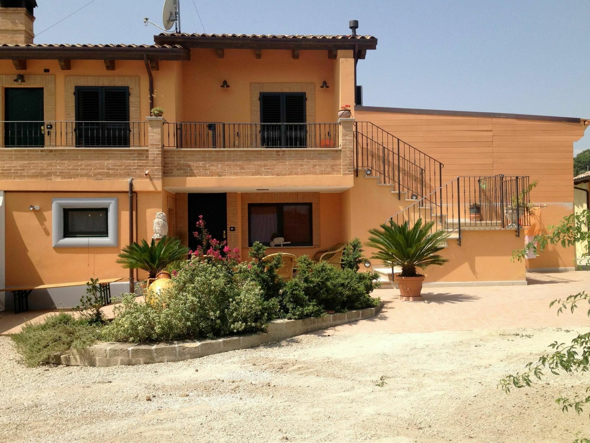Agriturismo Le Vigne Fermo Dış mekan fotoğraf